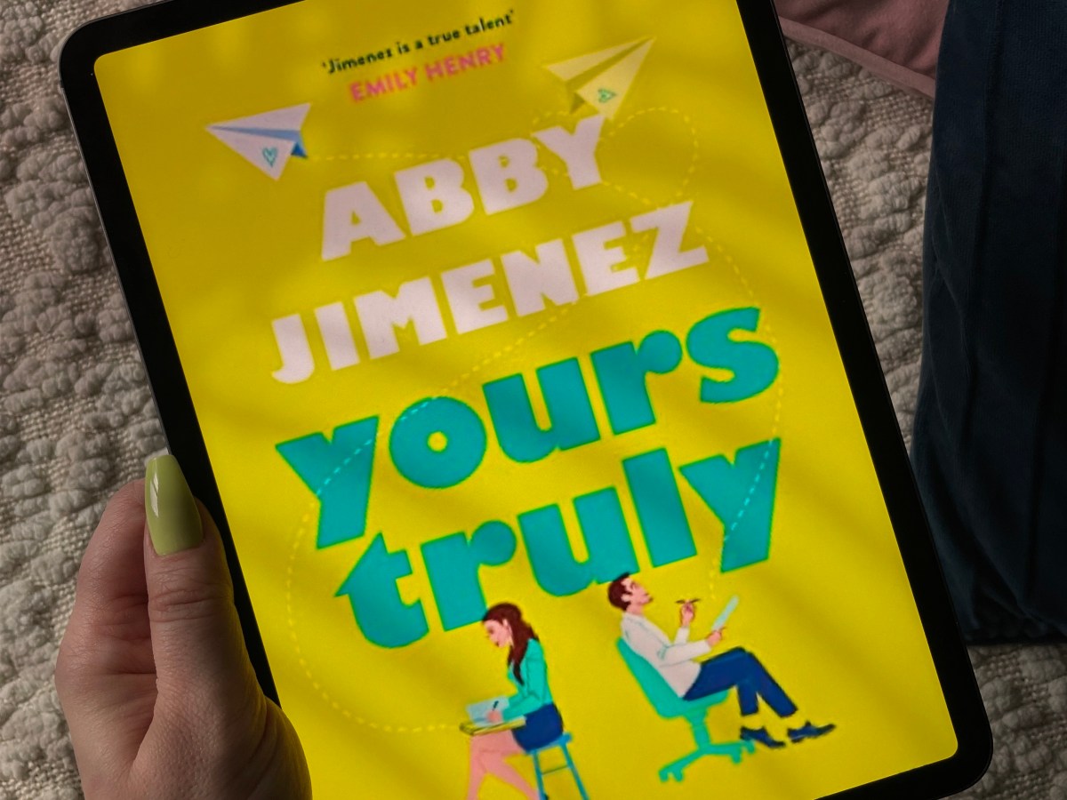‘YOURS TRULY’ BY ABBY JIMENEZ – BOOK&nbsp;REVIEW